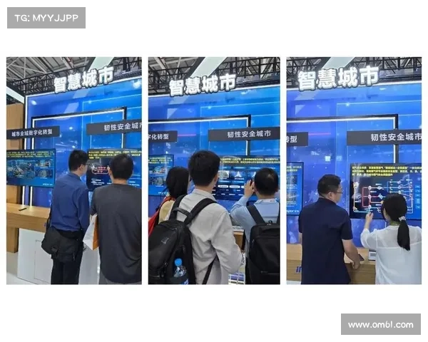 上海热线引领数字化浪潮 助力城市智慧发展与民生服务创新 上海热线引领数字化浪潮 助力城市智慧发展与民生服务创新